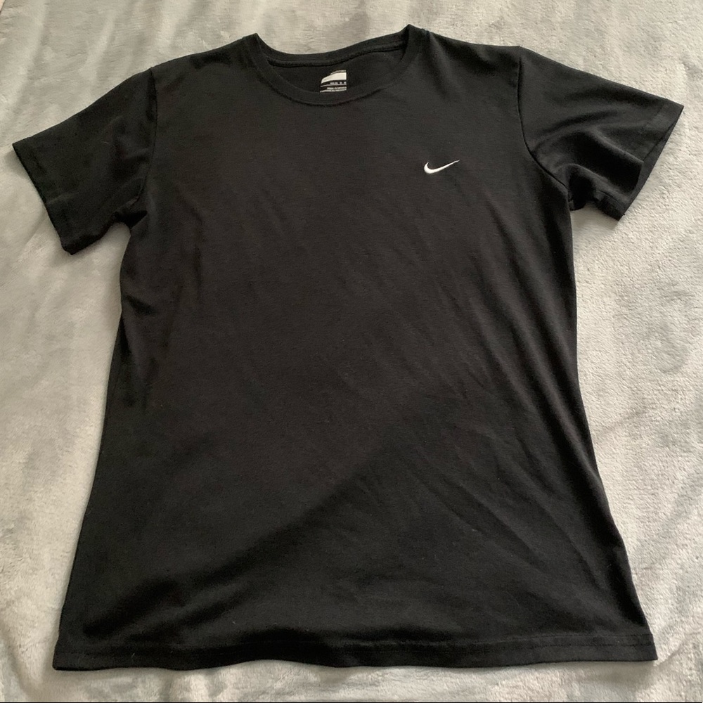 Nike t-shirt